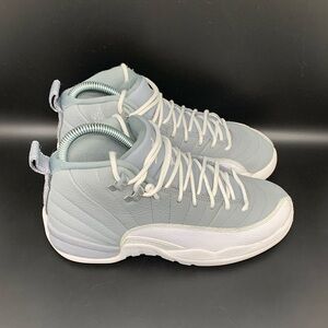Jordan‎ 12 Retro Stealth Basketball Shoes 153265-015 Youth Sz 4.5 Women's Sz 6